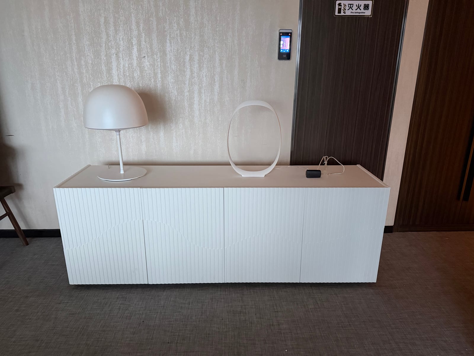 Minotti Sideboard · 实物图 · IMG_0627 2.HEIC